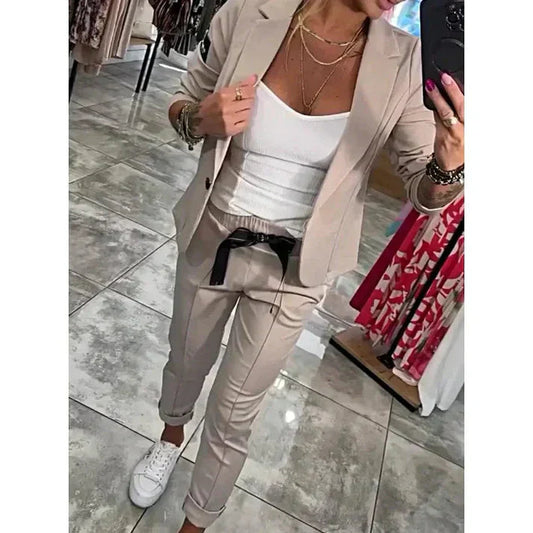 Julia – Blazer & Jogger Set