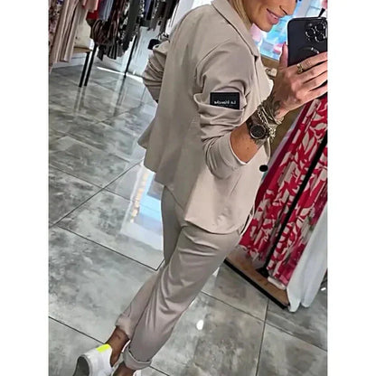 Julia – Blazer & Jogger Set