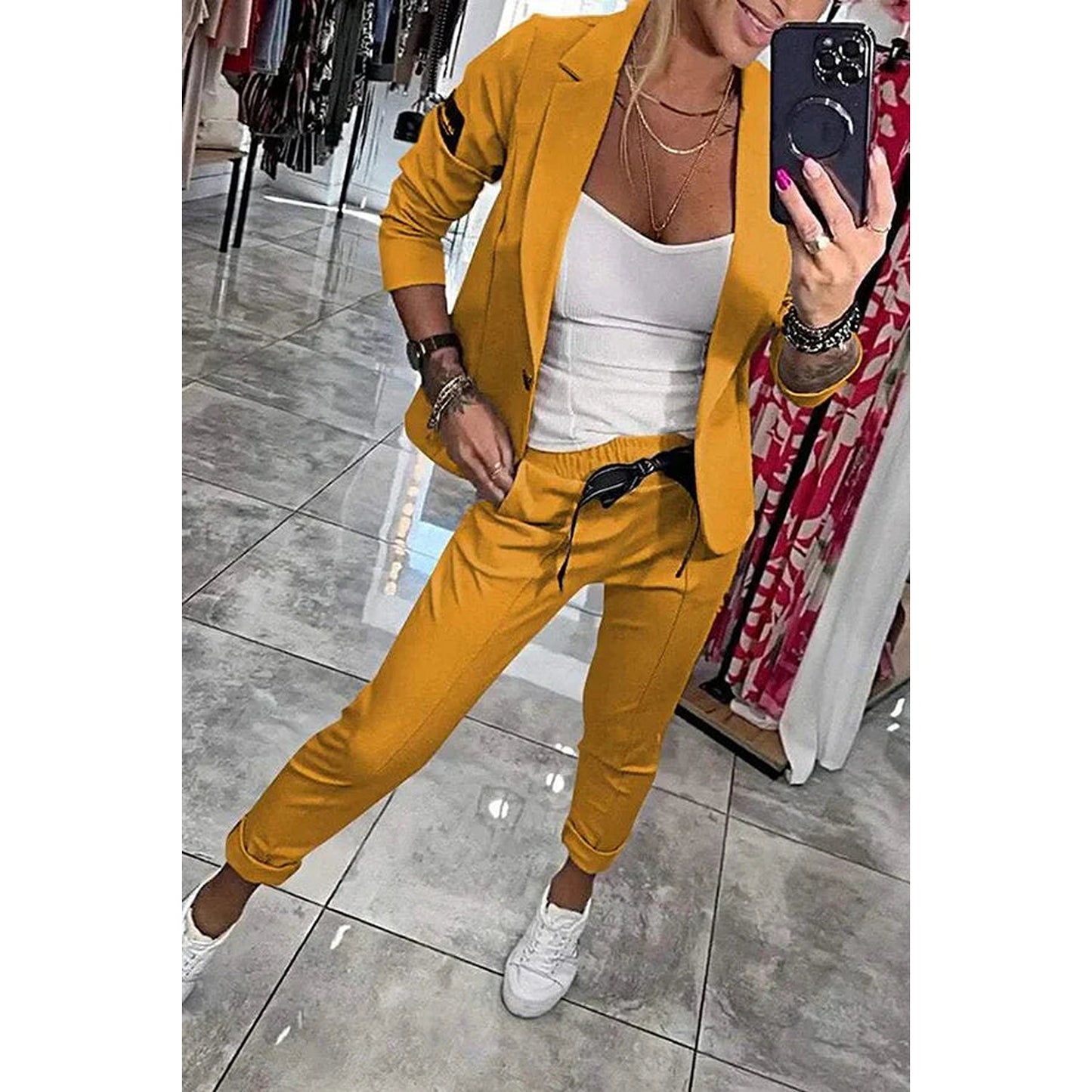 Julia – Blazer & Jogger Set