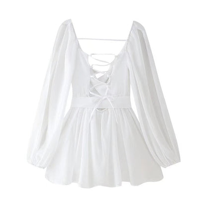 Olivia – Flowing Dress with Veiled Sleeves